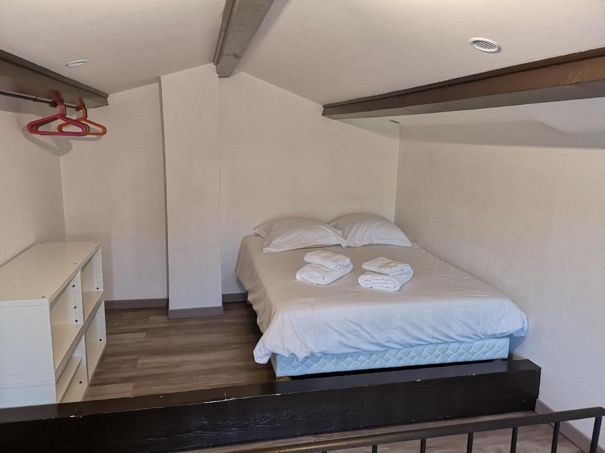 Villa La Casa Ongles Esterno foto